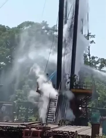 Gas leak panic in Sivasagar: ONGC races to contain uncontrolled gush Gas leak panic in Sivasagar: ONGC races to contain uncontrolled gush