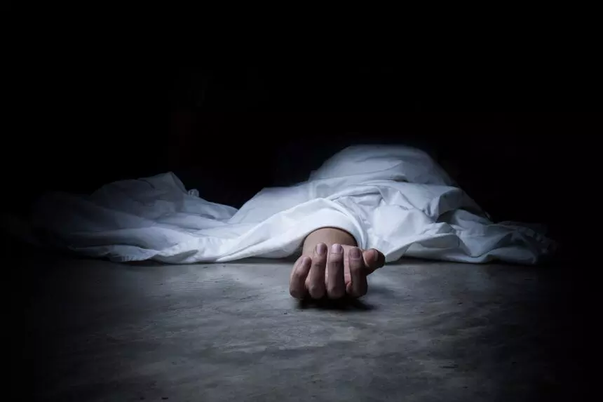 Body of a teenage girl found near NMCH Body of a teenage girl found near NMCH