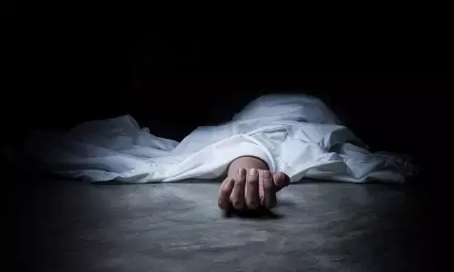 Body of a teenage girl found near NMCH Body of a teenage girl found near NMCH