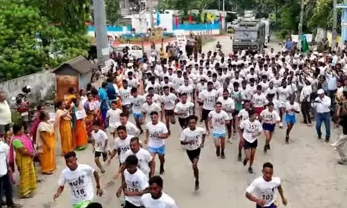 Tamulpur Hosts ‘Run for Happiness’ to Raise Awareness on Drug Abuse Tamulpur Hosts ‘Run for Happiness’ to Raise Awareness on Drug Abuse