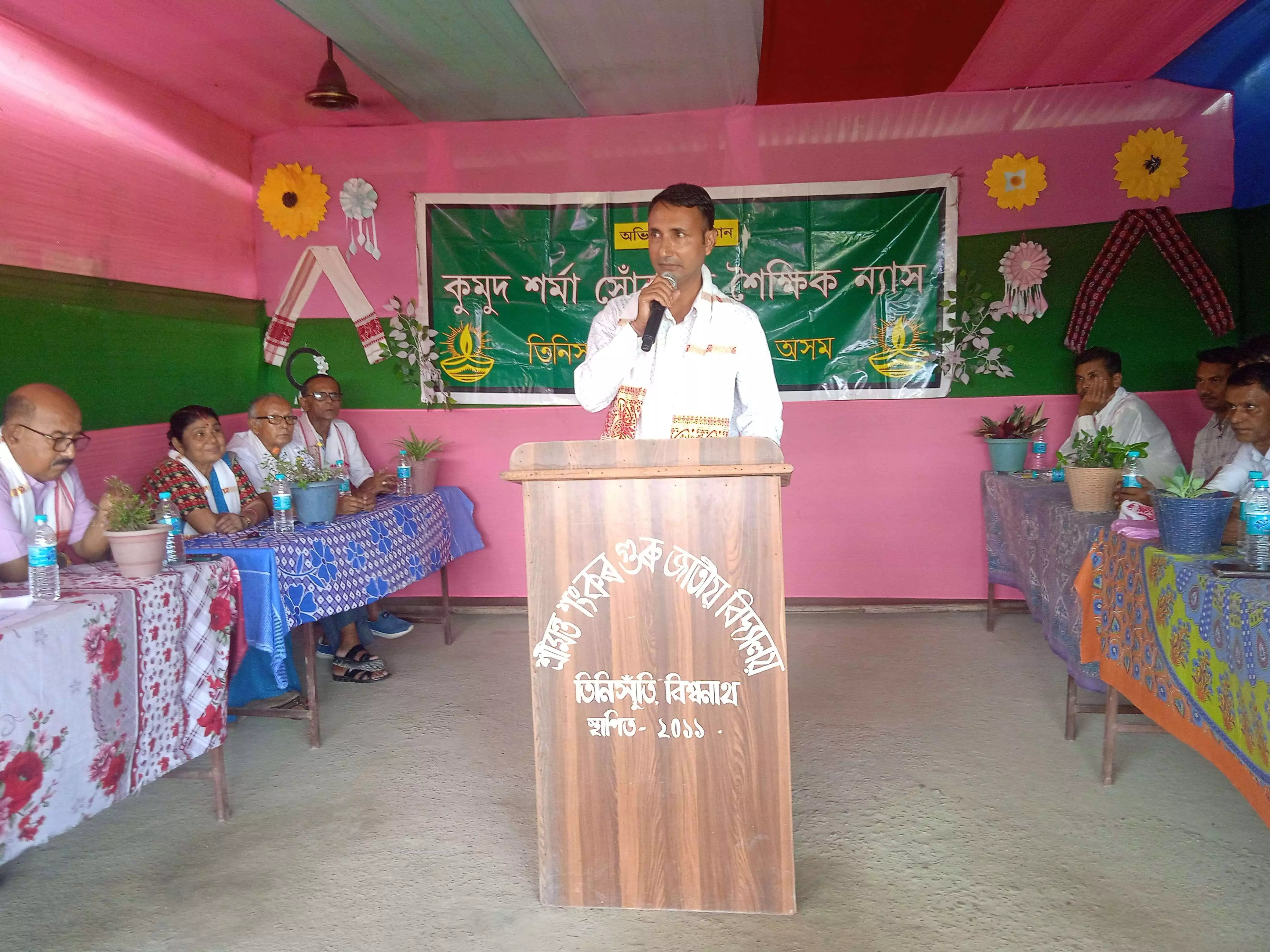 Meritorious students felicitated in Tinisuti Meritorious students felicitated in Tinisuti